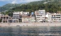 Appartamenti Obradovic, alloggi privati a Sutomore, Montenegro